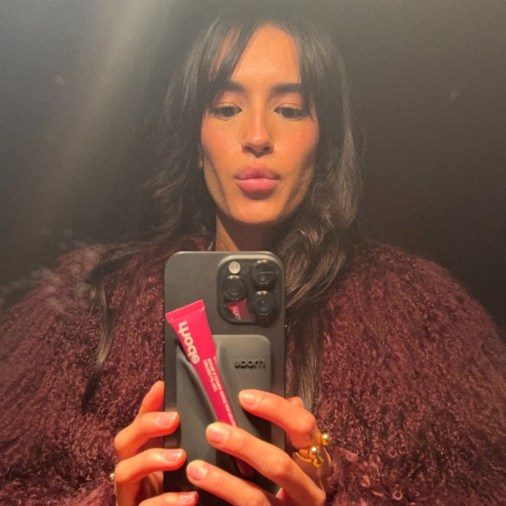 Rhode Snap On Lip Case - מגנט לטלפון עם מקום לגלוס רוד