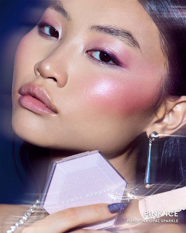 Fenty beauty Diamond Bomb All-Over Diamond Veil - הייליטר אבקתי פנטי ביוטי